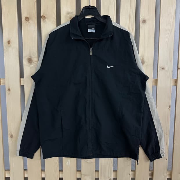 (M) 나이키 블랙 바람막이 자켓