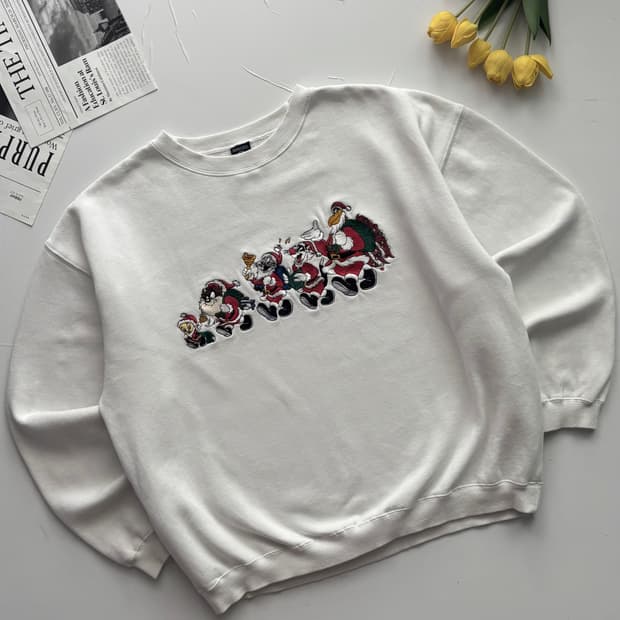 워너브라더스 루니툰 크리스마스 빈티지 맨투맨 