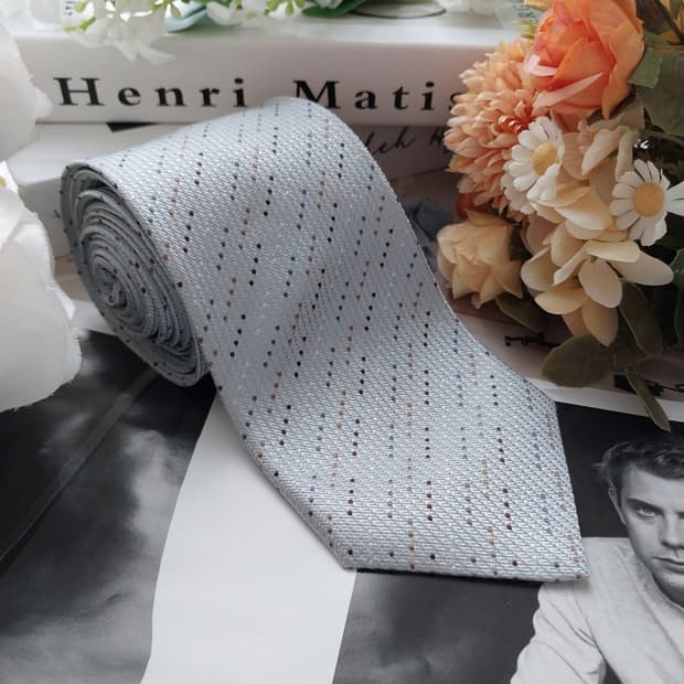 타케오 키쿠치 실크 도트 패턴 넥타이 8.6cm A+등급 K1766