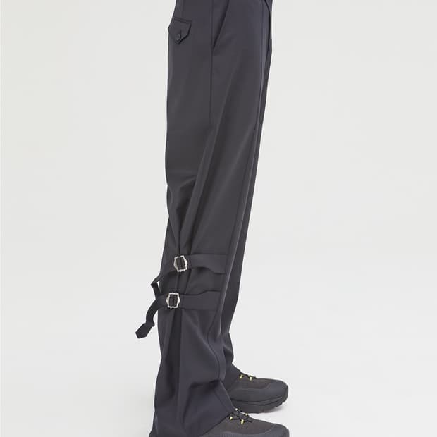 헬릭스 클로딩 더블 스트랩 트라우저