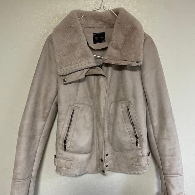 Citygee 베이지 무스탕