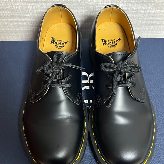 닥터마틴1461 3홀 스무스 38(240)사이즈 블랙