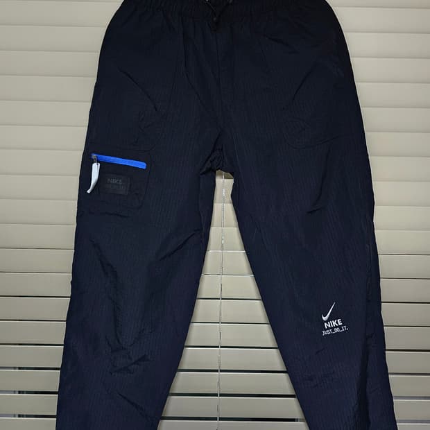 나이키 여성 시티 유틸리티 하이웨이스트 우븐팬츠 S