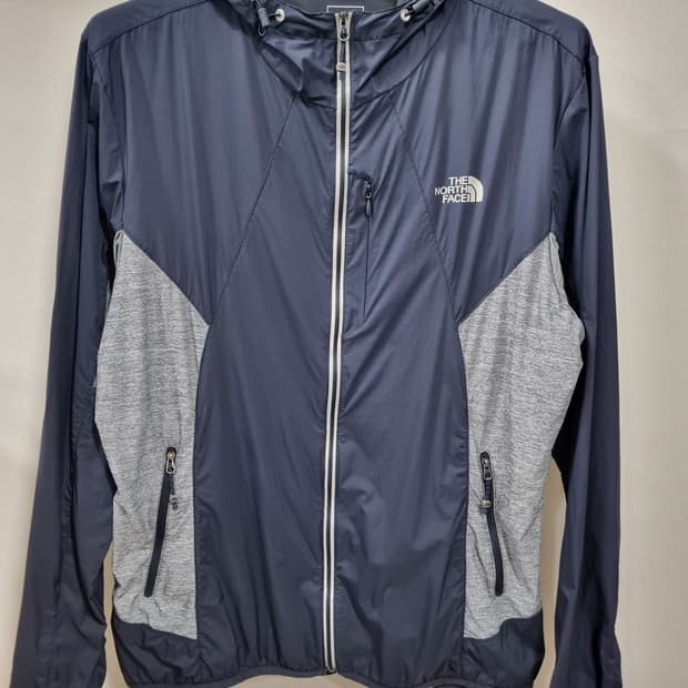노스페이스 경량 바람막이 (D452