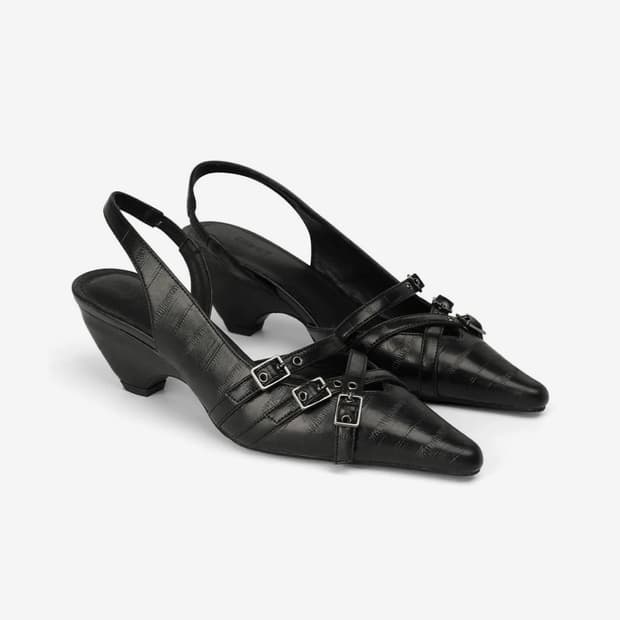 새상품) BUCKLE STRAP SLINGBACKS IN BLACK