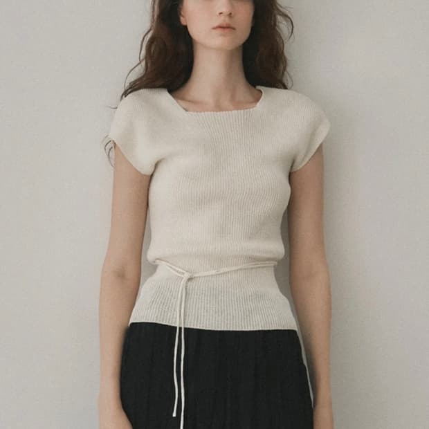 르 ribbed cap sleeveless knit top (cream)