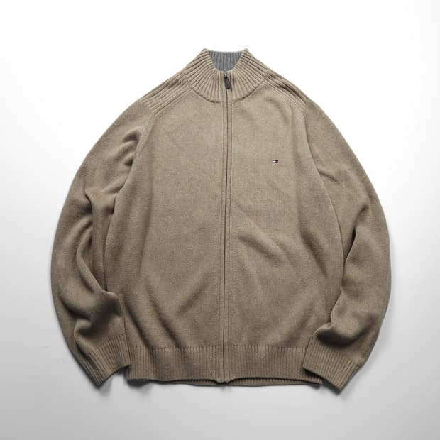 타미힐피거 스몰로고 미니멀 브라운 니트 집업 (L)