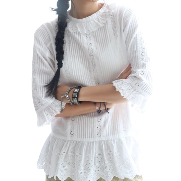 [Beams Boy] Frill Lace Pintuck Blouse
