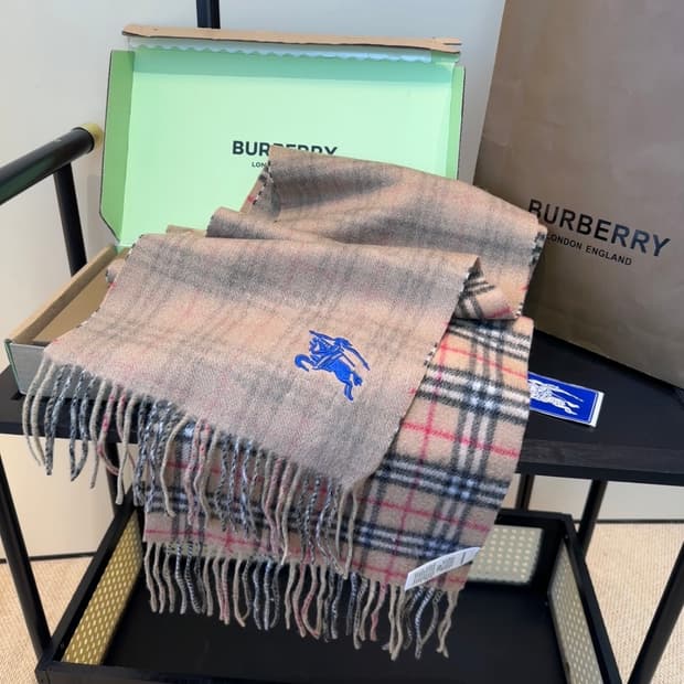 버버리 리버서블 스카프 