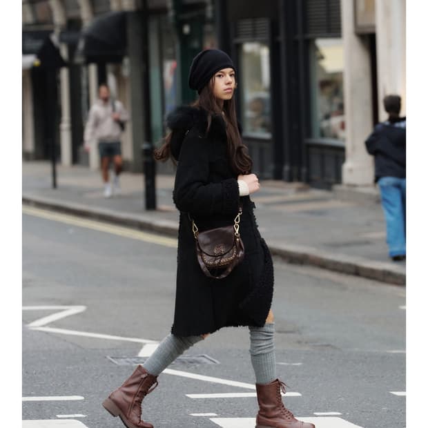 S) 세틀포문 무스탕코트 블랙 settle for moon