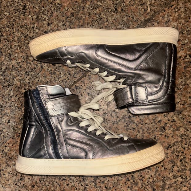 피에르 하디 실버 하이탑