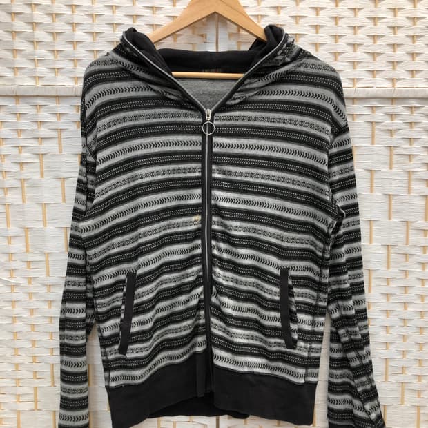 스트라이프 후드집업