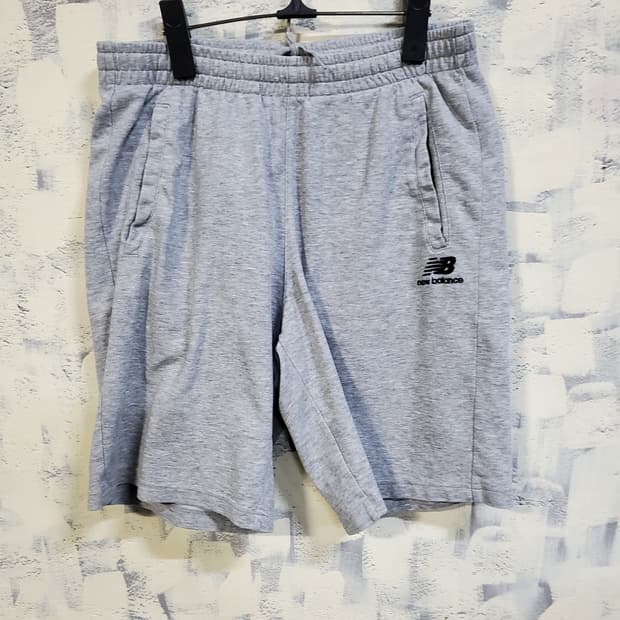 뉴발란스 트레이닝 반바지 