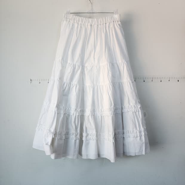 화이트 캉캉 롱 스커트