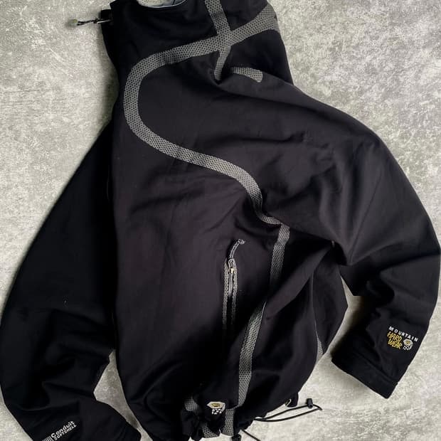 2000’s Mountain hardwear conduit  jacket