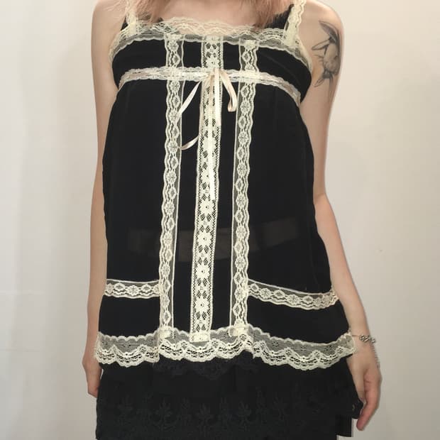 jpn vintage black lace frill sleeveless