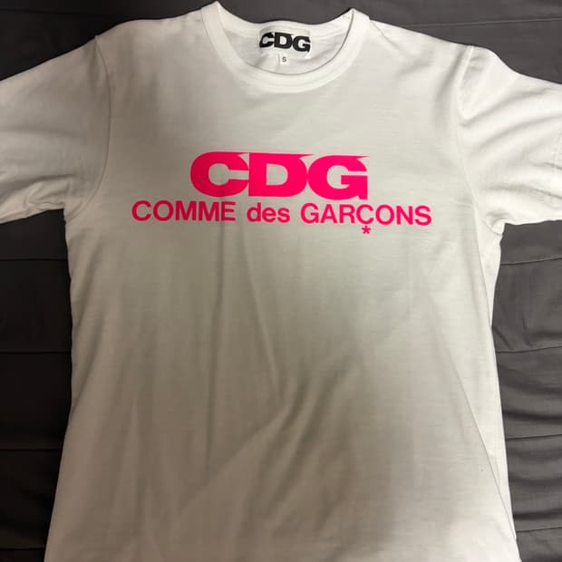 꼼데가르송 CDG 핑크 반팔