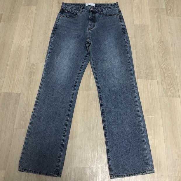 (30) 랩원오원 LAB101 베이직 브러쉬 워싱 스트레이트 데님 팬츠