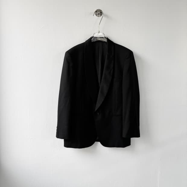 디올 90's 숄카라 블레이저