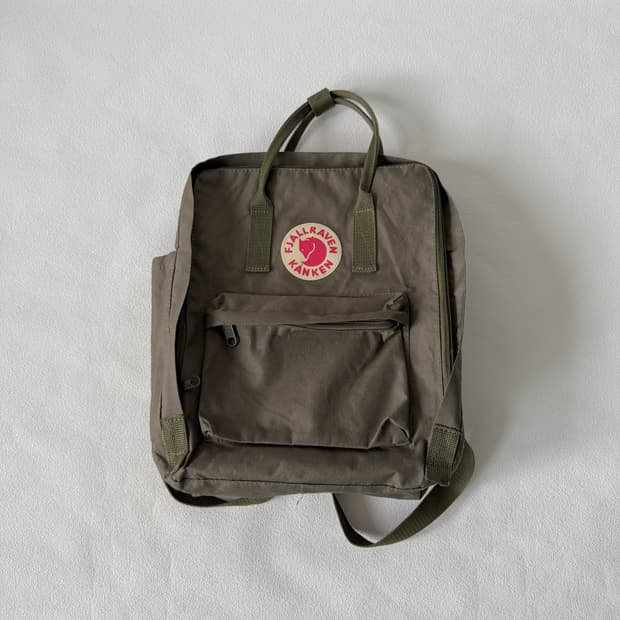 피엘라벤(Fjallraven) 백팩