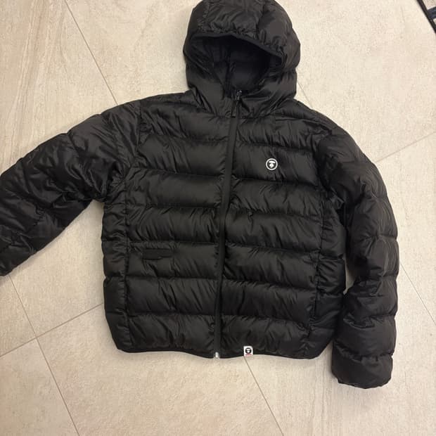 에이프 경량패딩 m 매물x