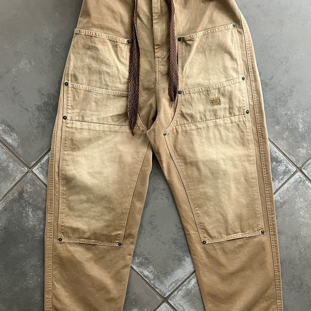 캐피탈 카츠라기 더블니 이지 팬츠 베이지