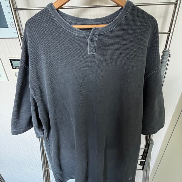 앵글런 Pigment Henley Neck 피케티