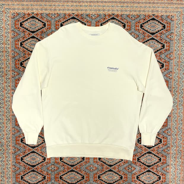 비바스튜디오 아이보리 맨투맨 남성XL