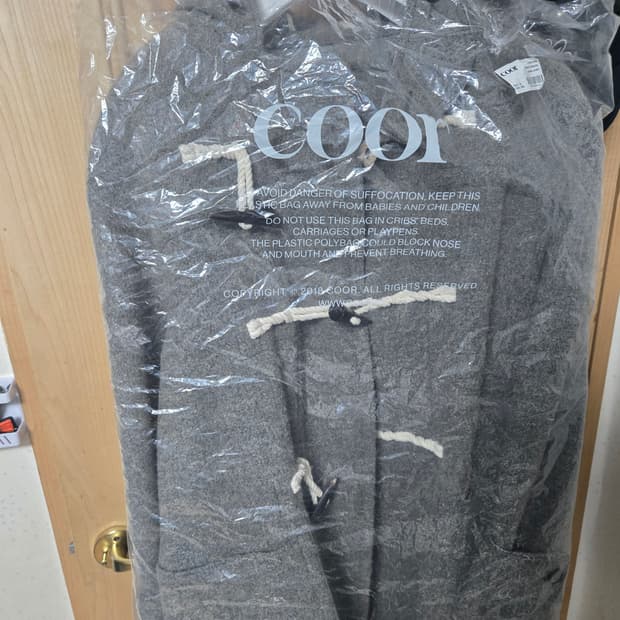 쿠어 울 몬티 더플코트 [L] 새상품급 m교환가능