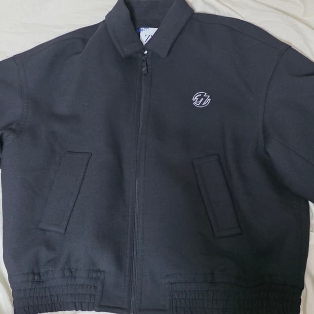 자라 x 아더에러 오버사이즈 칼라 봄버 자켓 블랙 라지