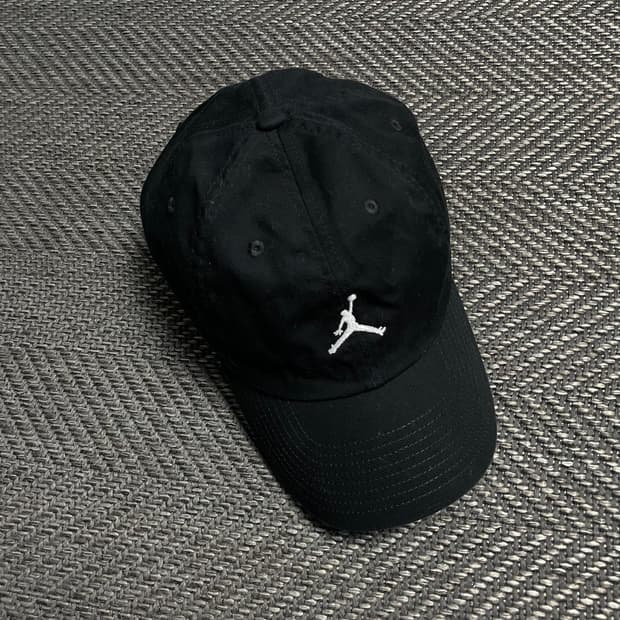 나이키 조던 점프맨 자수 볼캡 블랙y 5124