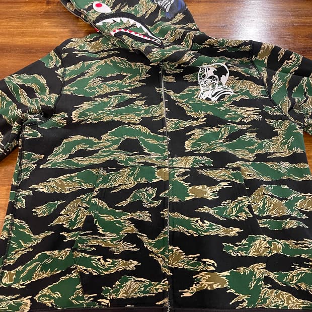 베이프 Ursus 타이거카모 풀집업 후디