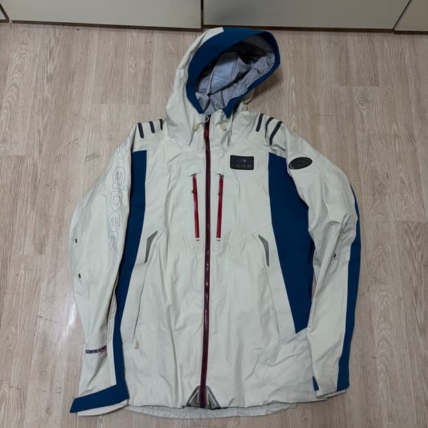 아이더 남성 텍티컬 후드 바람막이 자켓 M/95 