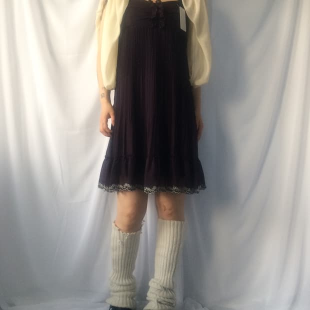 Lest rose frill sleeveless onepiece