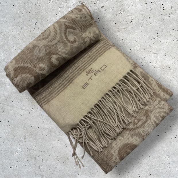 에트로 에스닉 페이즐리 스카프