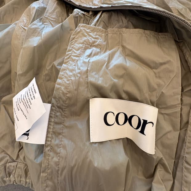 쿠어 바람막이 컨버터블 레이어드 시스루 집업 샌드베이지 191