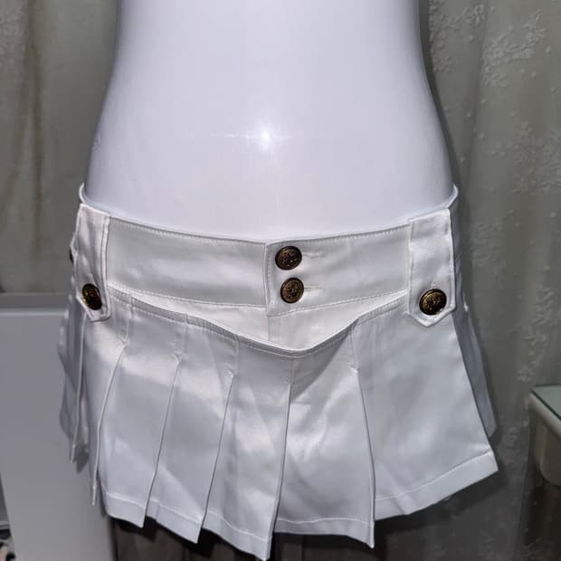Vintage satin micro-shorts