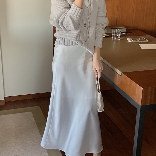 미엘miel 새틴롱스커트m 새상품