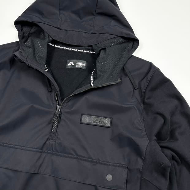 나이키sb 하프집업 후디 아노락  M