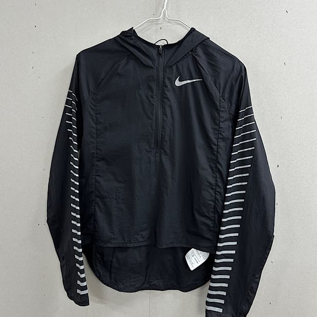 나이키 러닝 경량 바람막이 XS 