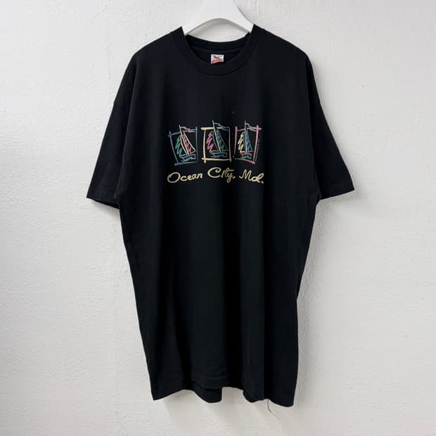 8-90s Fruit Of The Loom