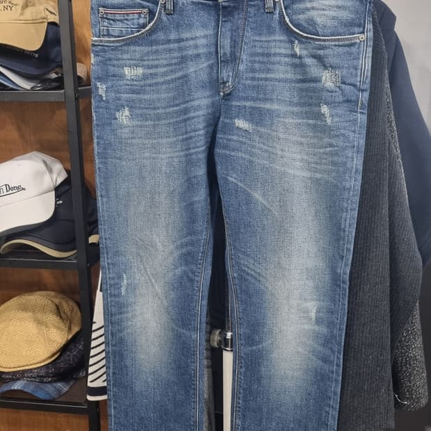 tommy Hilfiger 이태리산 리미티드 청바지 허리32~33