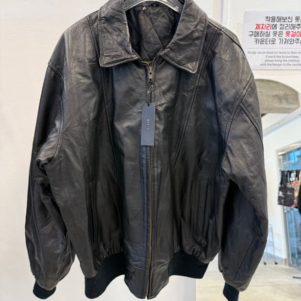 Vintage leather zip-up jacket 