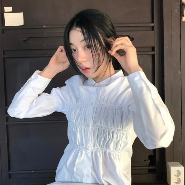 우화 셔링셔츠 화이트 새상품