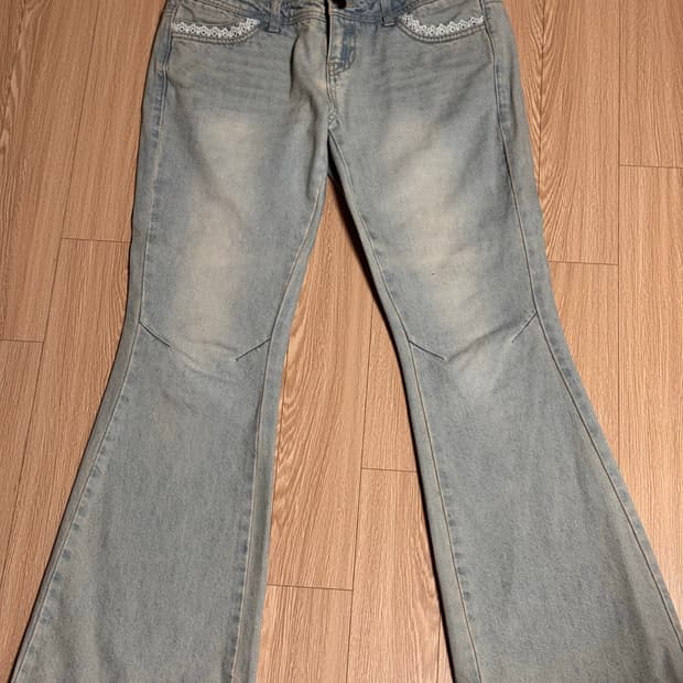 스컬프터 더블 웨이스트 부츠컷 데님 아이스 M 팝니다