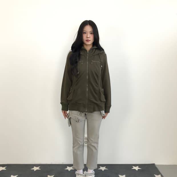 COLZA Multi-Pocket High-Neck Zip Up