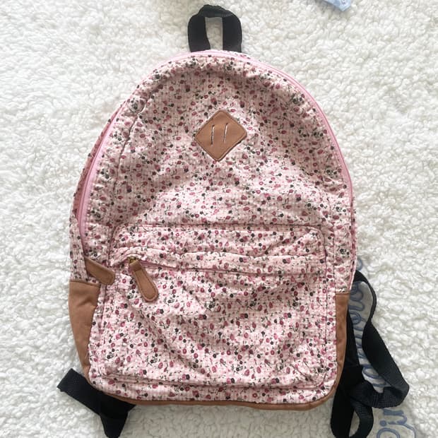 모리걸 빈티지 잔꽃 핑크 백팩 🌸💗🤎