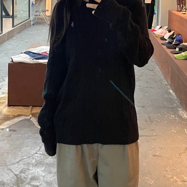 폴로 랄프로렌 블랙 꽈배기 니트 H493