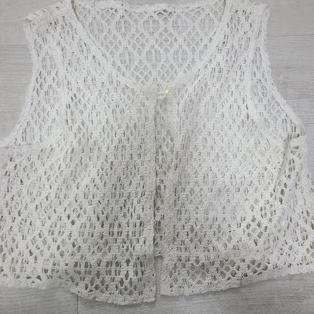 레이어드 크로쉐 베스트