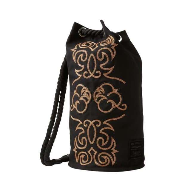 데님티어스 x 리바이스 럭색